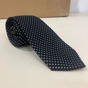 Donald Trump Signature Collection Classic Black & White Patterned Tie 100% Silk